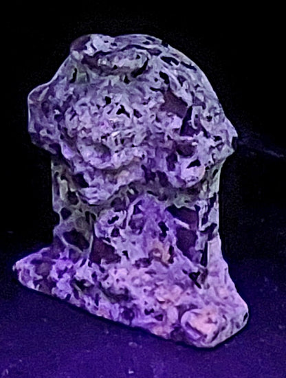 Yooperlite Carvings (UV)