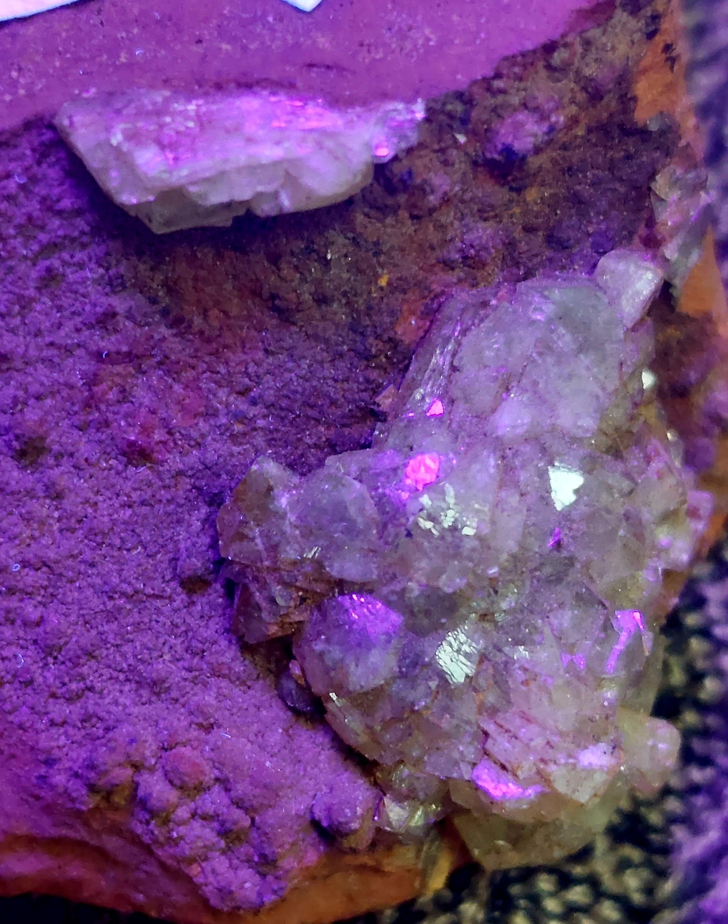 Raw Adamite (UV)