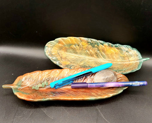 Resin Feather Bowl