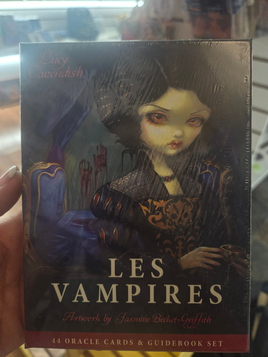 Les Vampires Oracle Cards & guide Book (Mandi)
