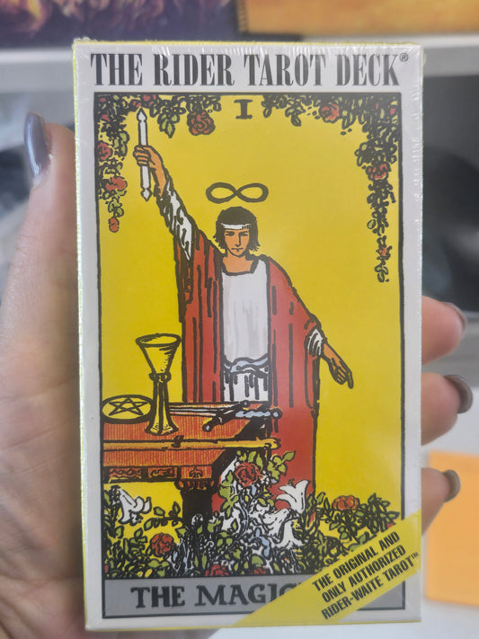 The Rider Tarot Deck (Mandi)